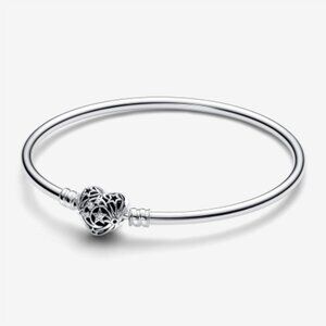 Pandora Celestial Heart Clasp Bangle - 7.5" *NWT